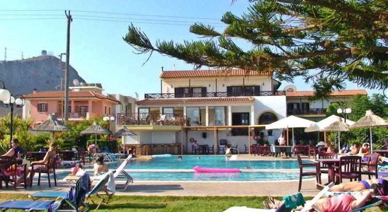 בית מלון כפרי Despo