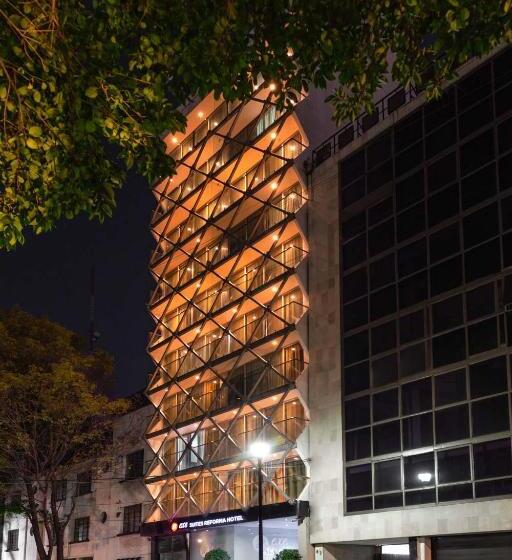 هتل Exe Suites Reforma