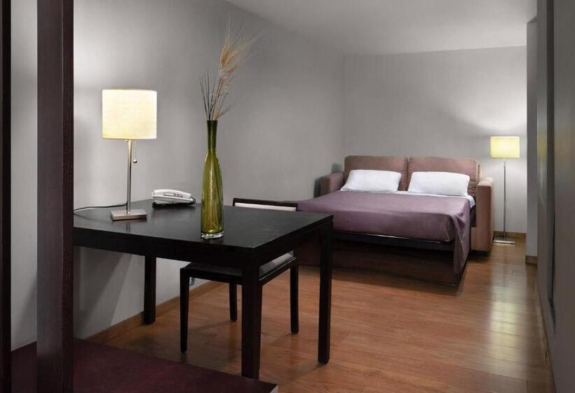 בית מלון כפרי Exe Suites Reforma