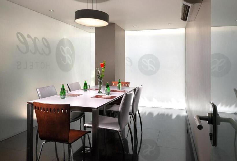 هتل Exe Suites Reforma