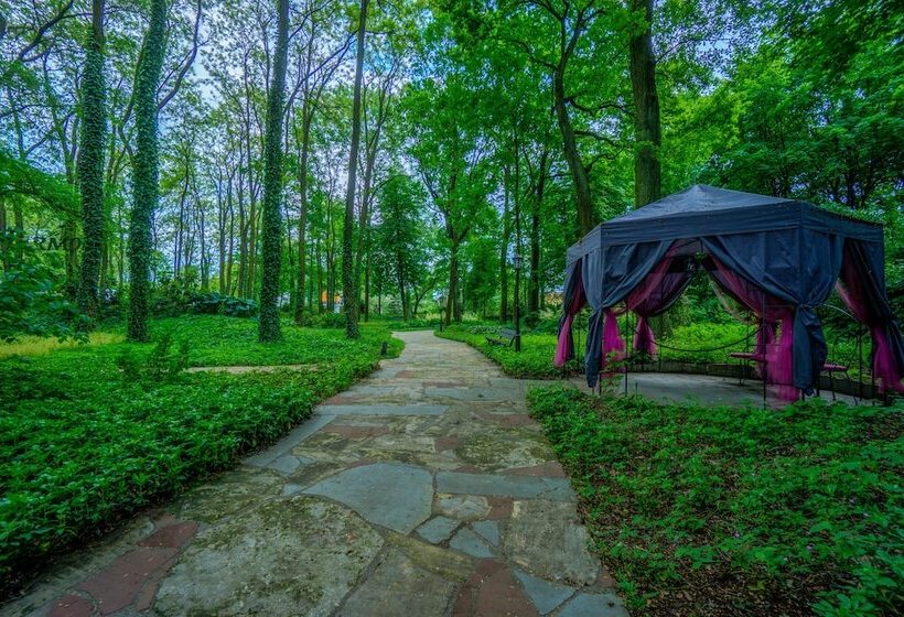 Farmona Hotel Business & Spa