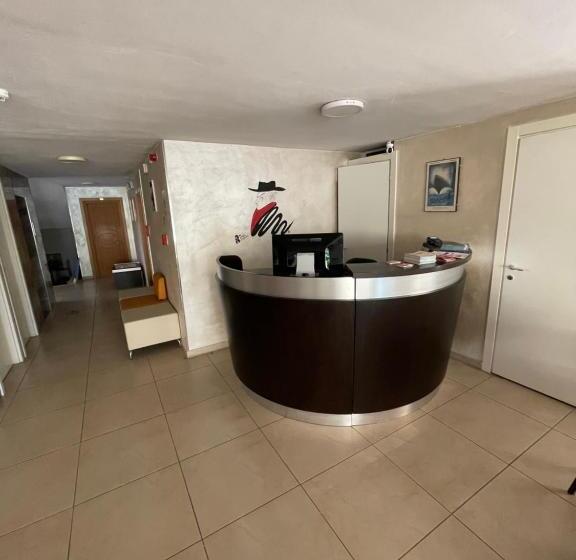 فندق Fellini Rimini