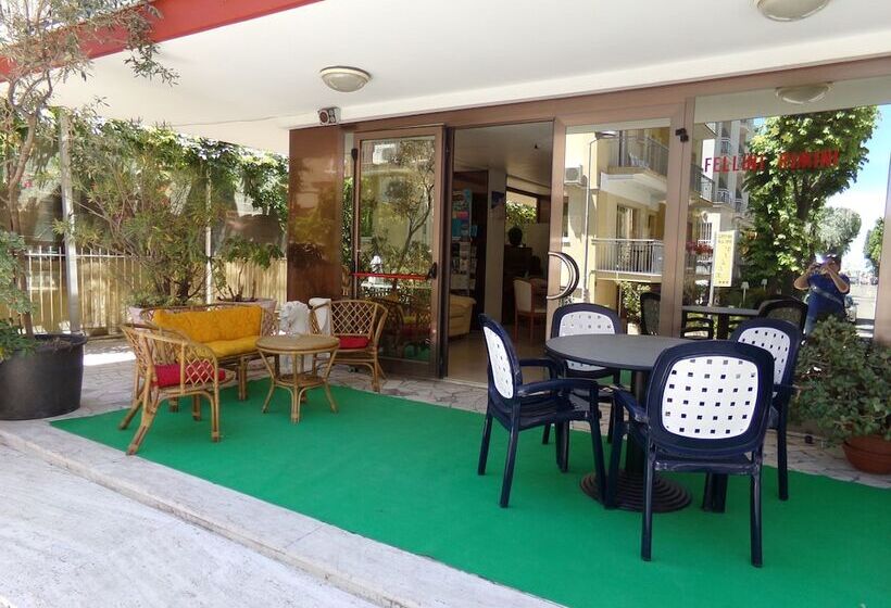 فندق Fellini Rimini