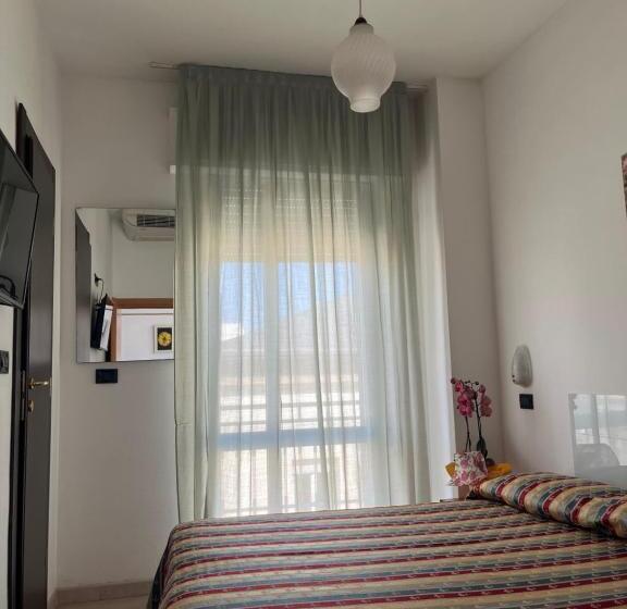 בית מלון כפרי Fellini Rimini