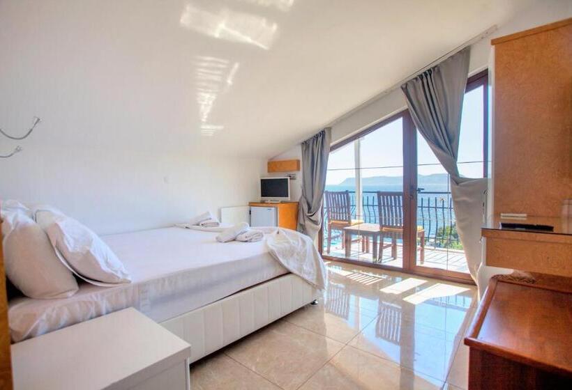 בית מלון כפרי Ferah