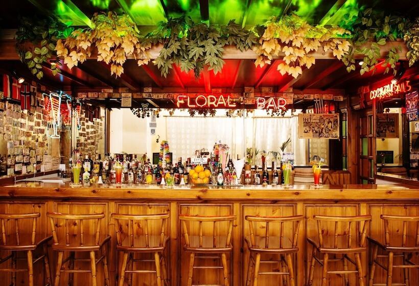 בית מלון כפרי Floral