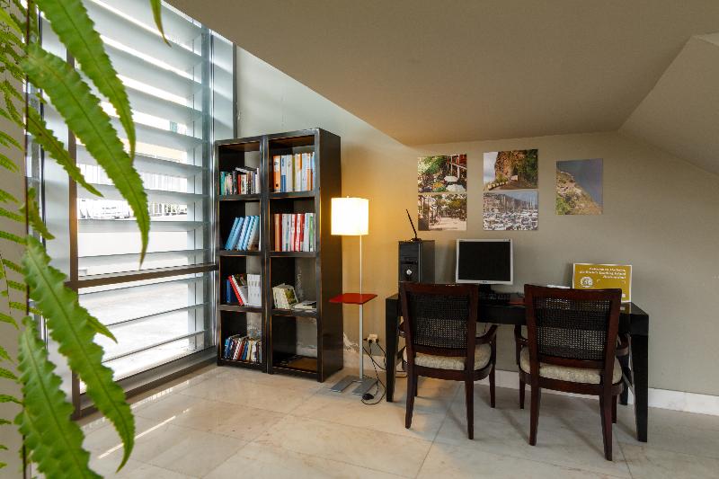 فندق Golden Residence