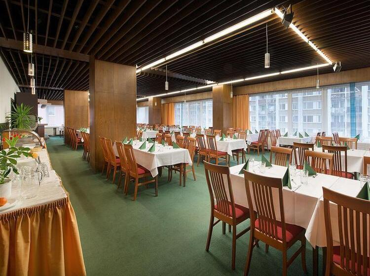 هتل Grand Litava Beroun