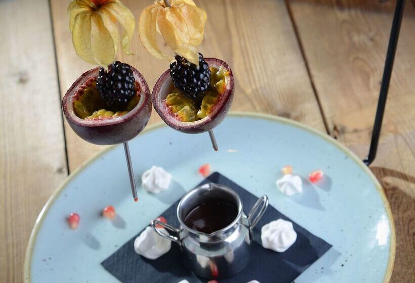 هتل Hilton Dublin Kilmainham