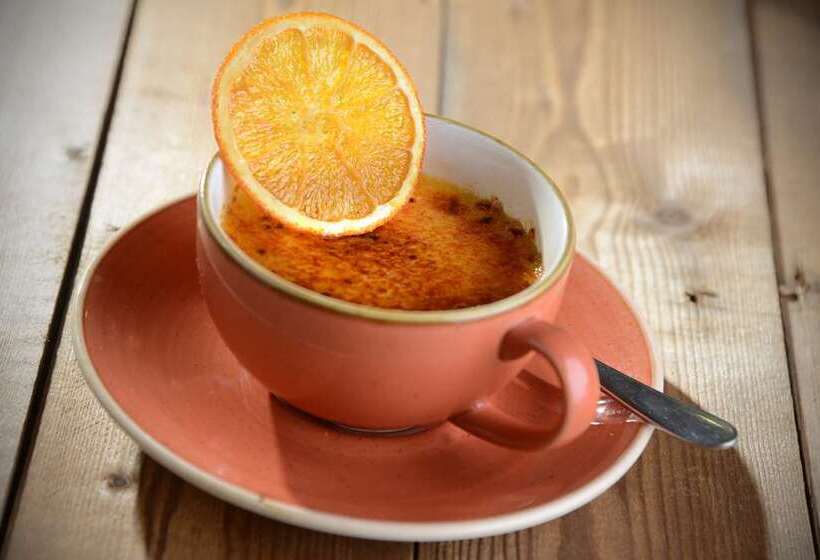 هتل Hilton Dublin Kilmainham