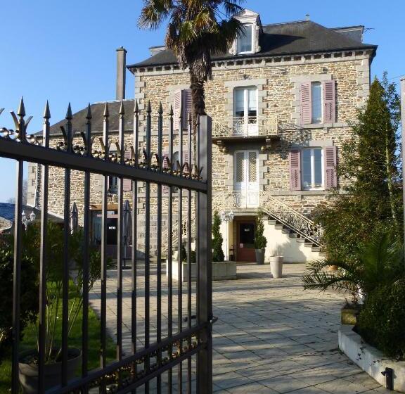 ホテル Hôtel Ariane & Spa