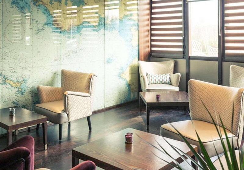 ホテル Hôtel Mercure Rennes Cesson