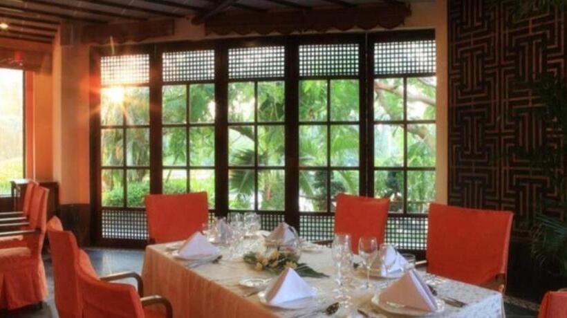 בית מלון כפרי International Asiapacific Convention Center