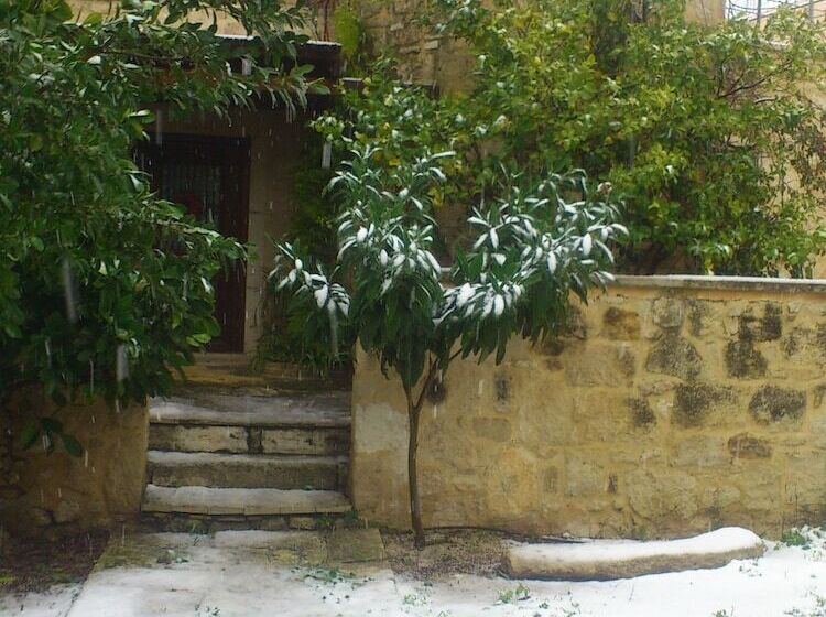 Отель Kalimera Archanes Village