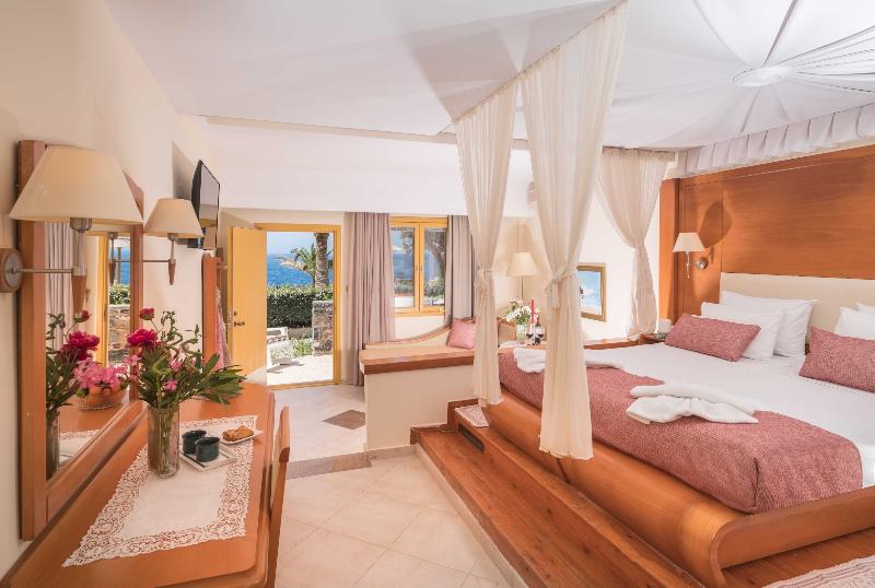 Отель Kalypso Cretan Village Resort & Spa