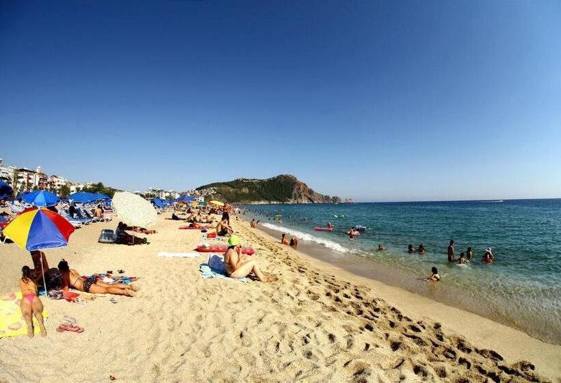 Fatih Hotel Kleopatra