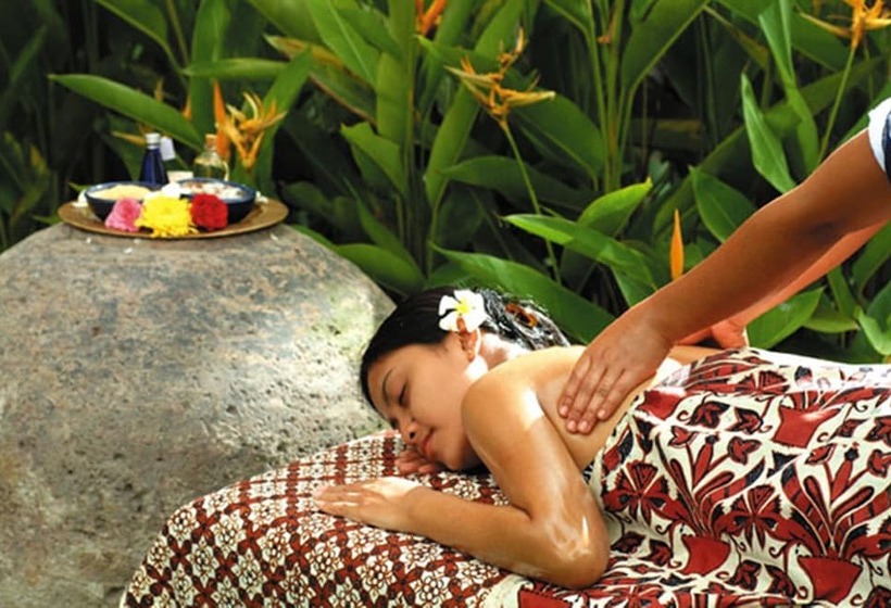 فندق Kori Ubud Resort, Restaurant & Spa
