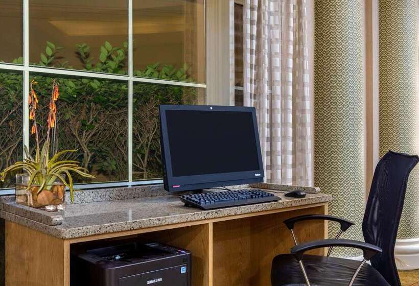 호텔 La Quinta By Wyndham Charlotte Airport South