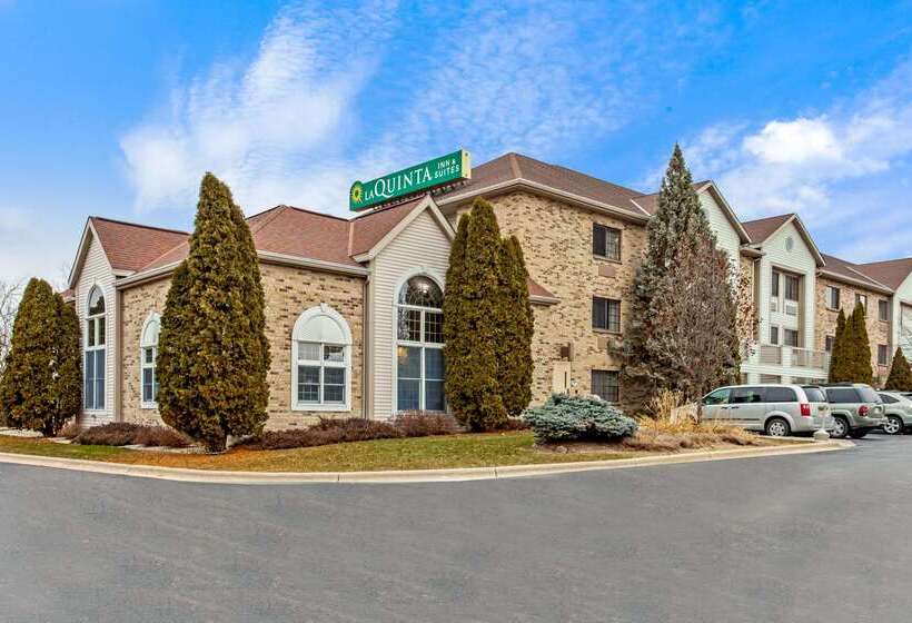 فندق La Quinta By Wyndham Milwaukee Delafield