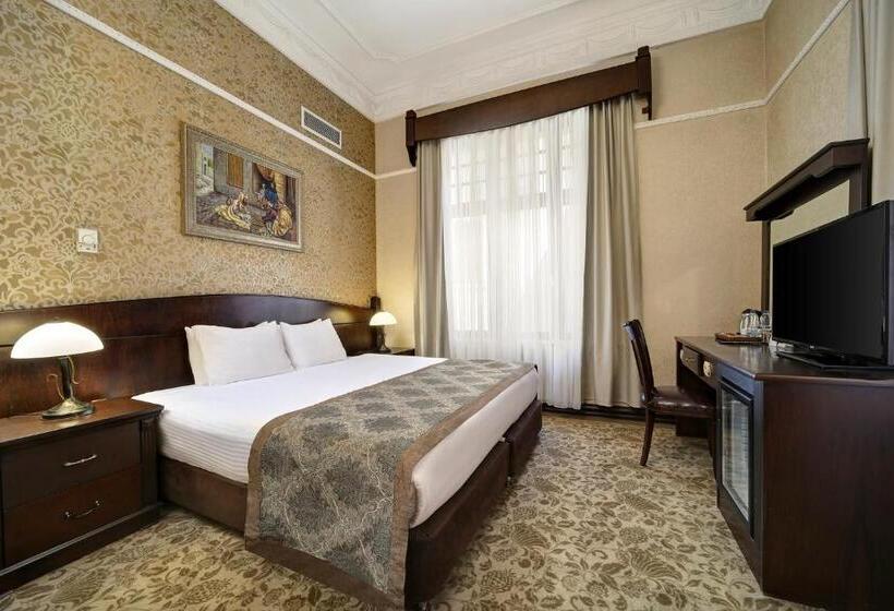 هتل Legacy Ottoman