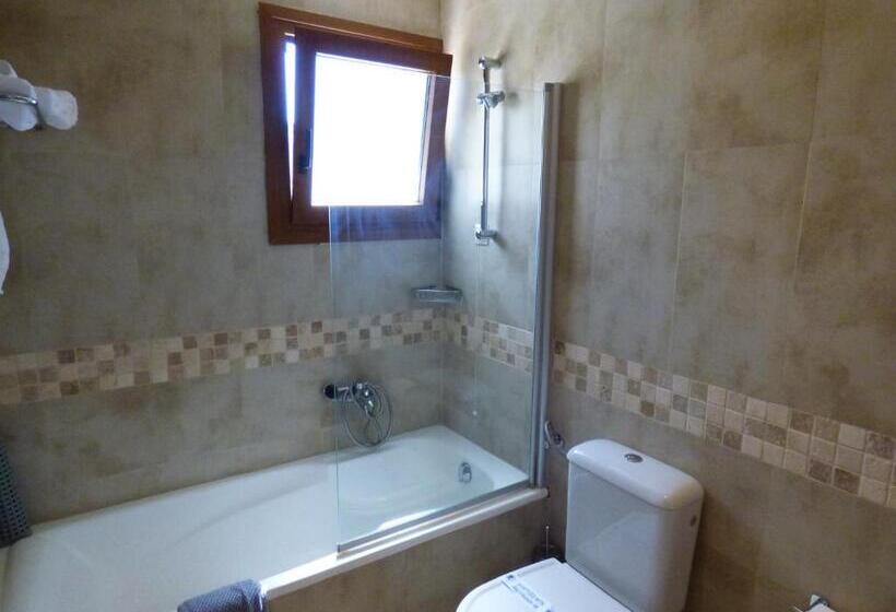 هتل Lemnos Village Resort