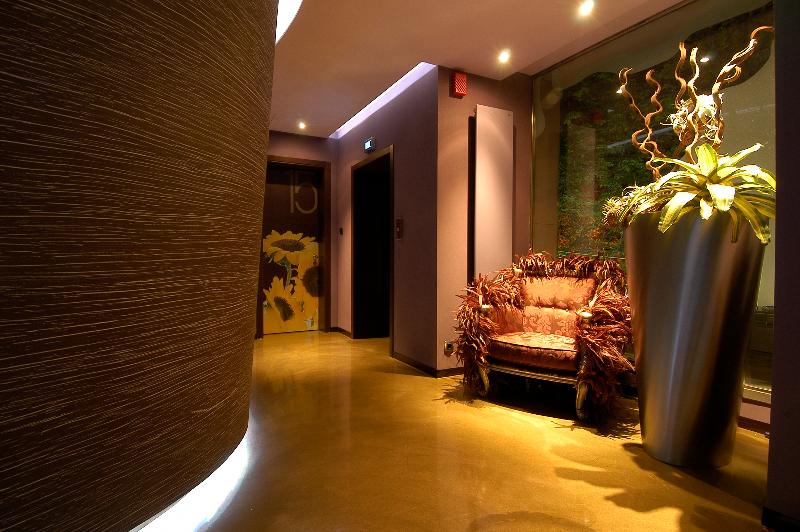 酒店 Les Fleurs Boutique