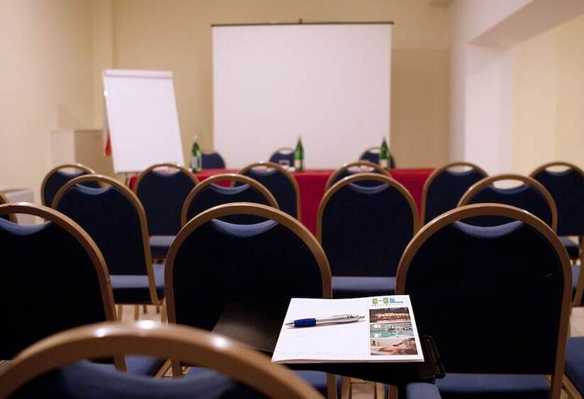 فندق Lovere Resort & Spa