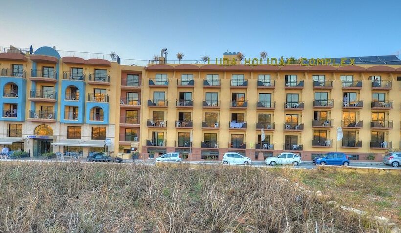 هتل Luna Holiday Complex