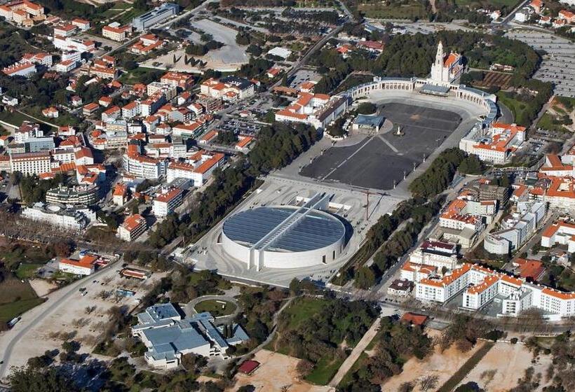 Lux Fatima Park   Hotel, Suites & Residence