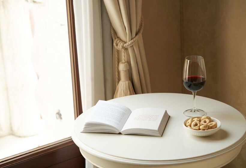 ホテル Maison Venezia | Una Esperienze