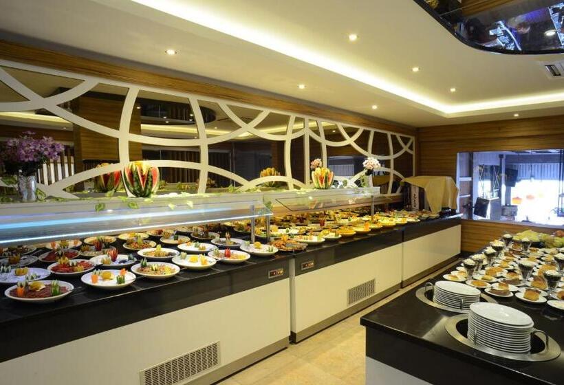 ホテル Maris Beach