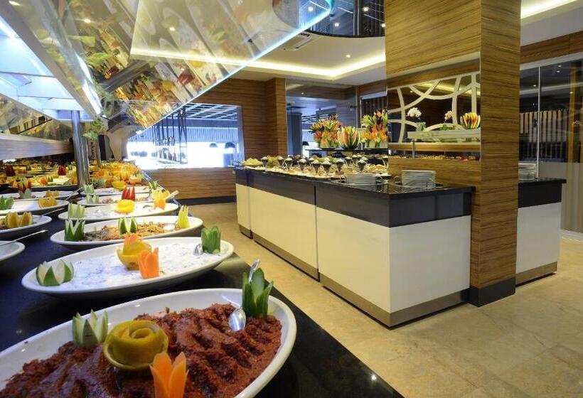 فندق Maris Beach