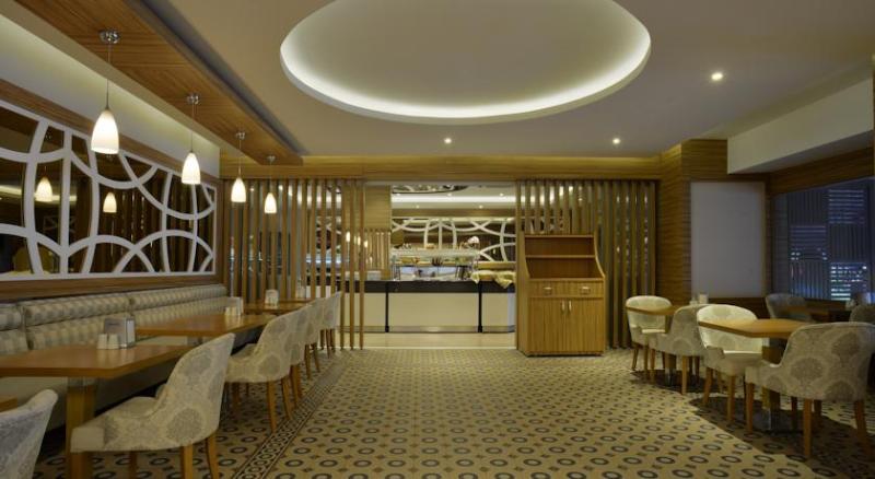 فندق Maris Beach