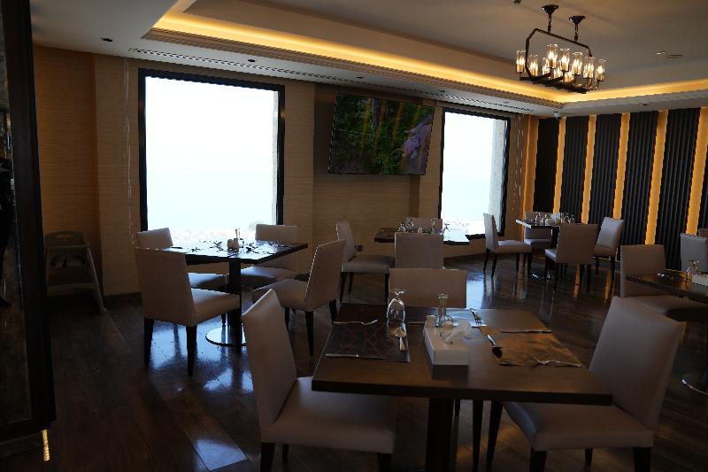 هتل Millennium Central Kuwait Downtown