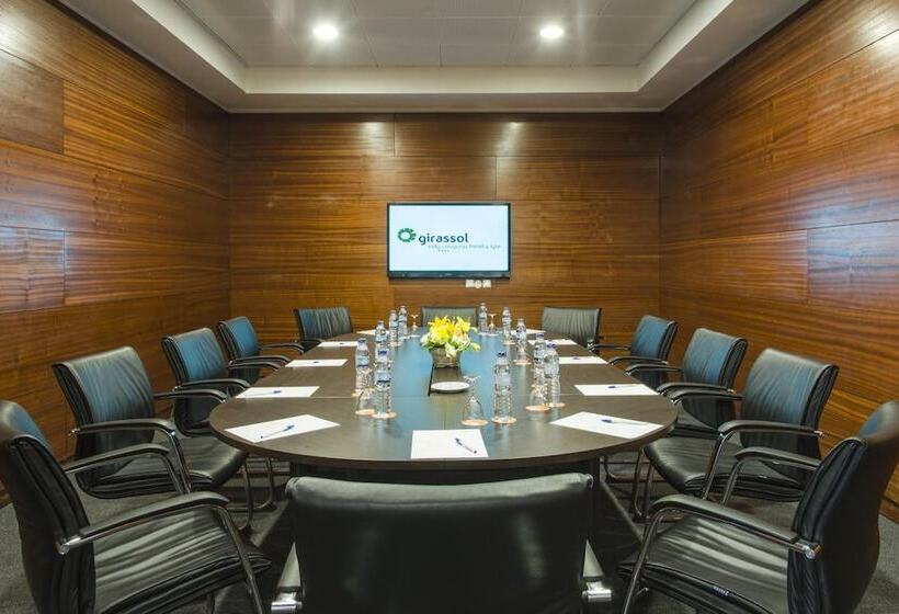 Отель Montebelo Indy Maputo Congress