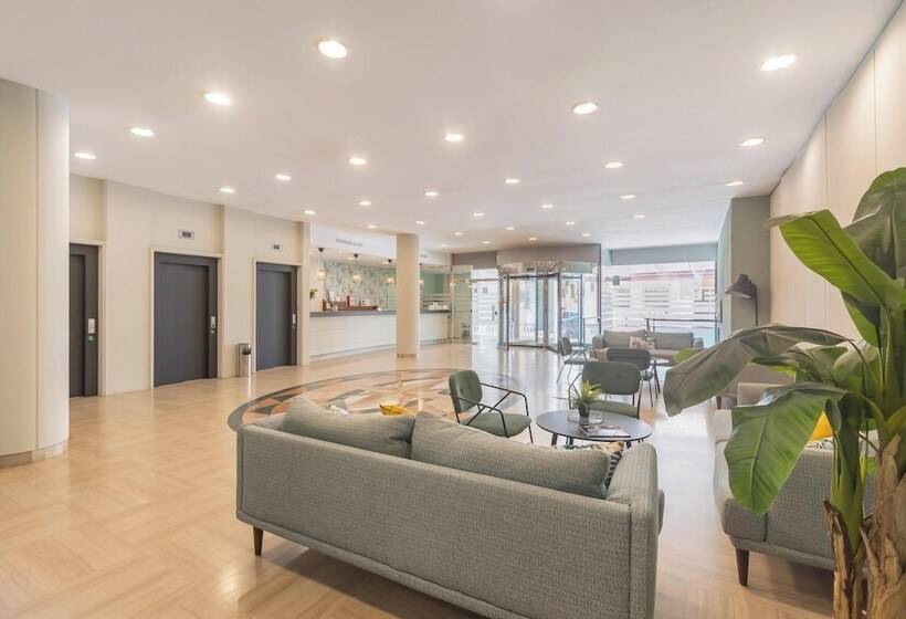 هتل Moon Dreams Calabahia