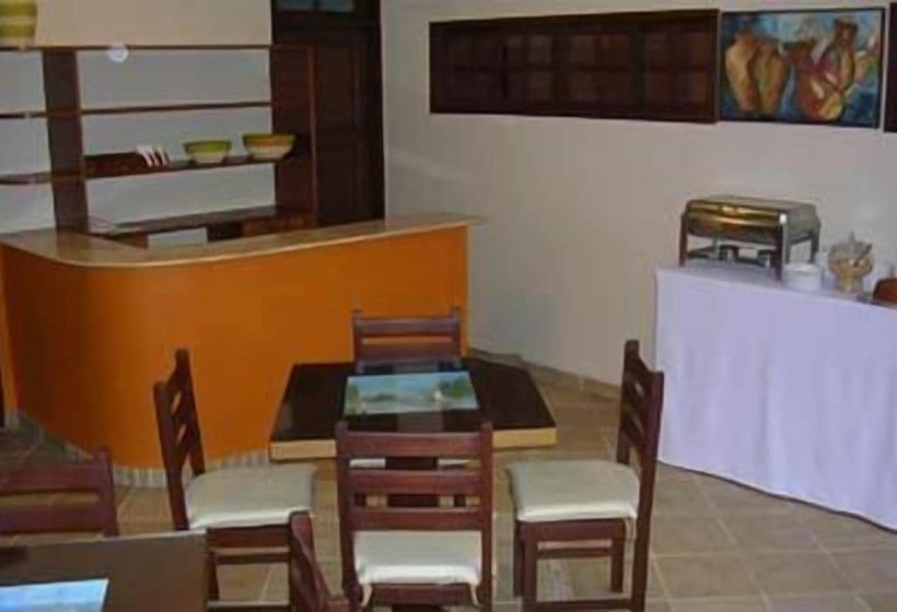 Отель Navegantes Praia