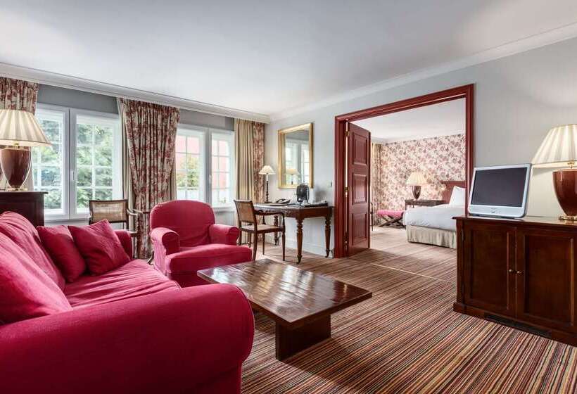 Отель NH Brugge