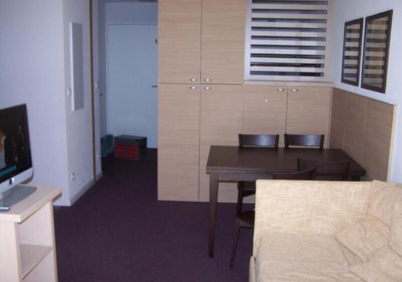 호텔 Noemys Les Terrasses De Labrau