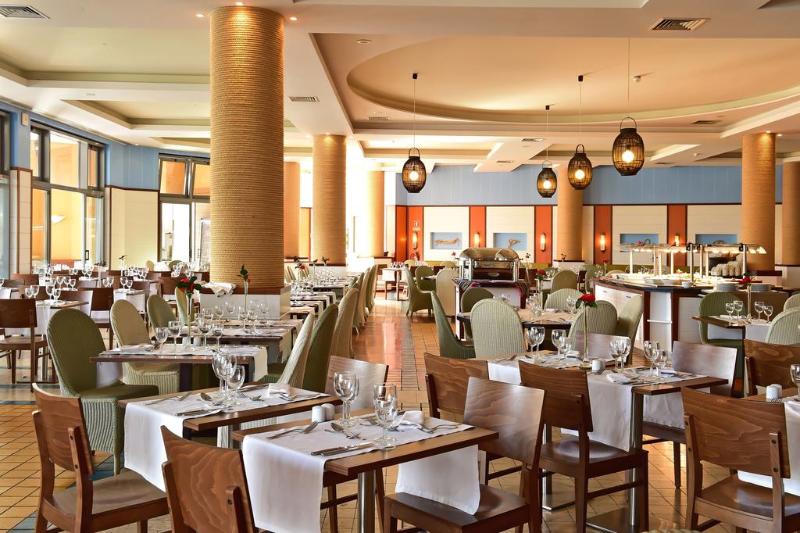 Отель Pestana Porto Santo Premium All Inclusive Beach & SPA Resort