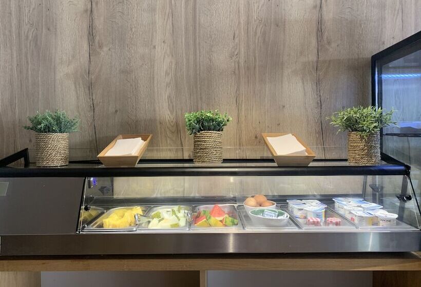 فندق Plaza Alaquas