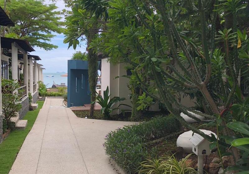 בית מלון כפרי Punnpreeda Beach Resort   Sha Plus Certified