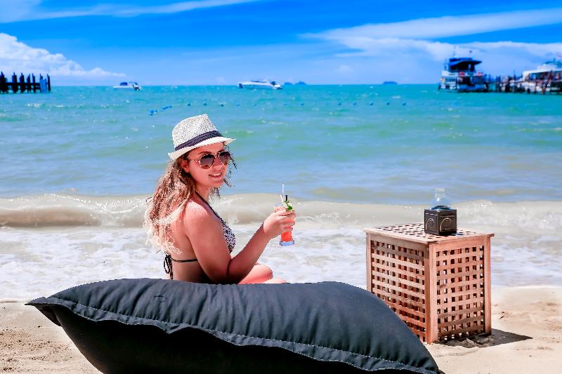 בית מלון כפרי Punnpreeda Beach Resort   Sha Plus Certified