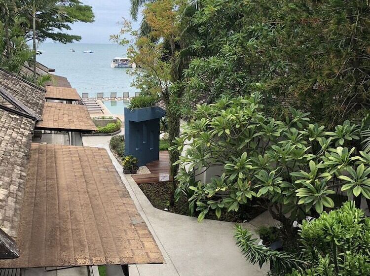 בית מלון כפרי Punnpreeda Beach Resort   Sha Plus Certified