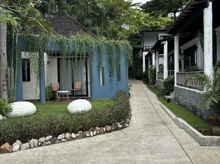 בית מלון כפרי Punnpreeda Beach Resort   Sha Plus Certified