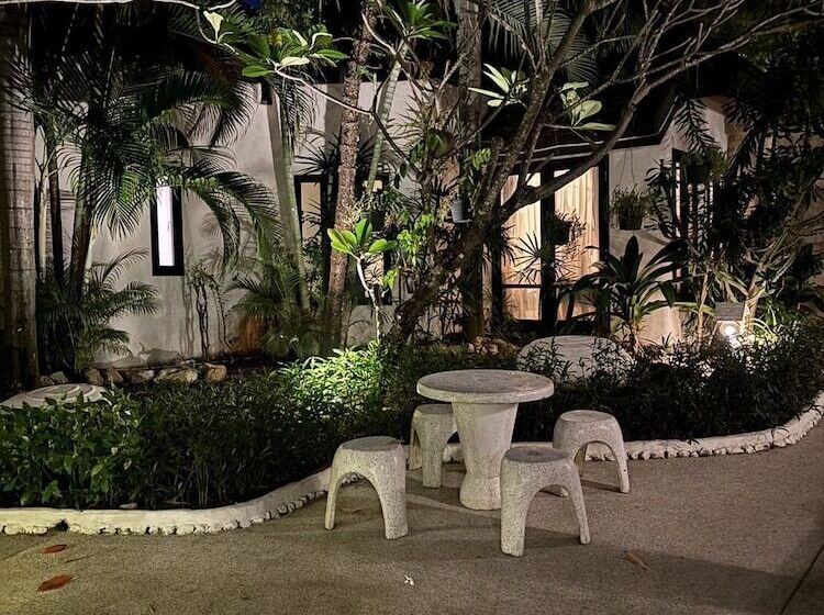 בית מלון כפרי Punnpreeda Beach Resort   Sha Plus Certified