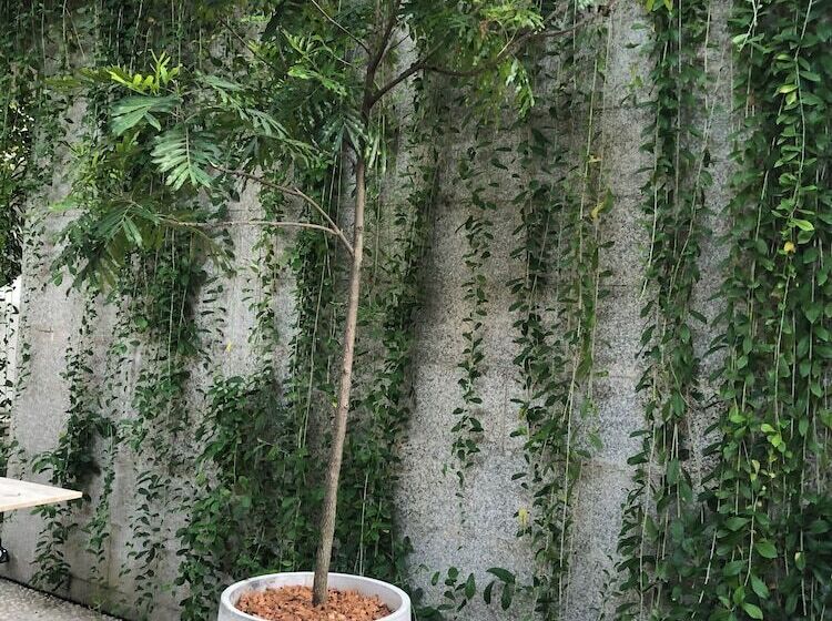 בית מלון כפרי Punnpreeda Beach Resort   Sha Plus Certified