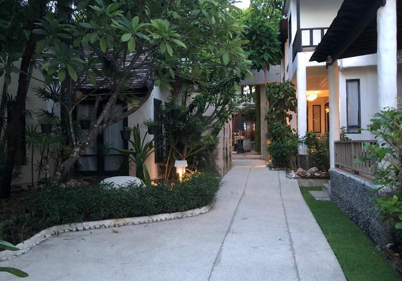 בית מלון כפרי Punnpreeda Beach Resort   Sha Plus Certified