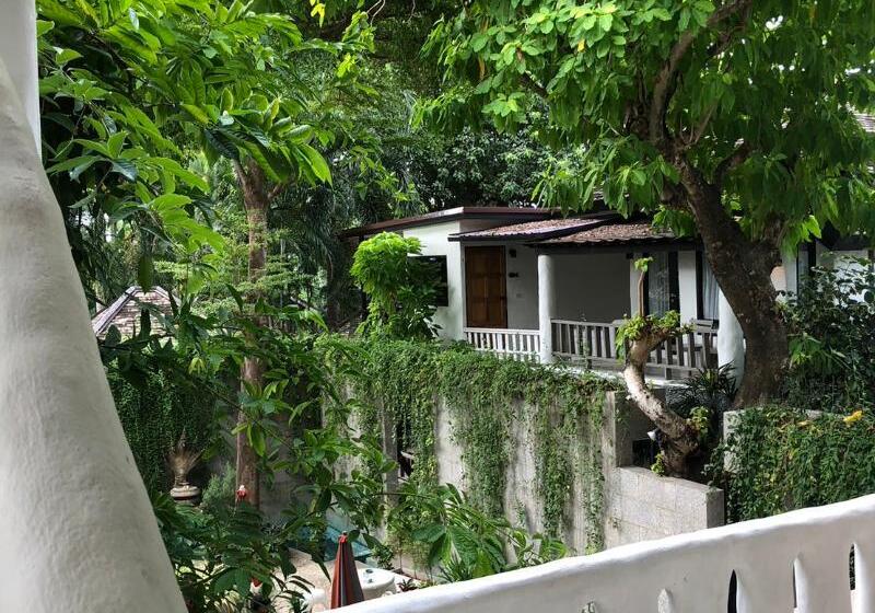 בית מלון כפרי Punnpreeda Beach Resort   Sha Plus Certified