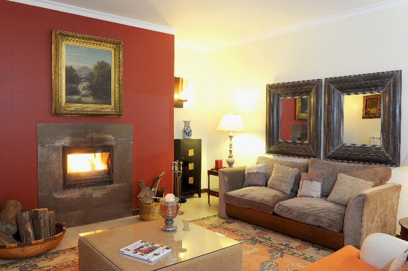 Отель Quinta Da Cova Do Milho